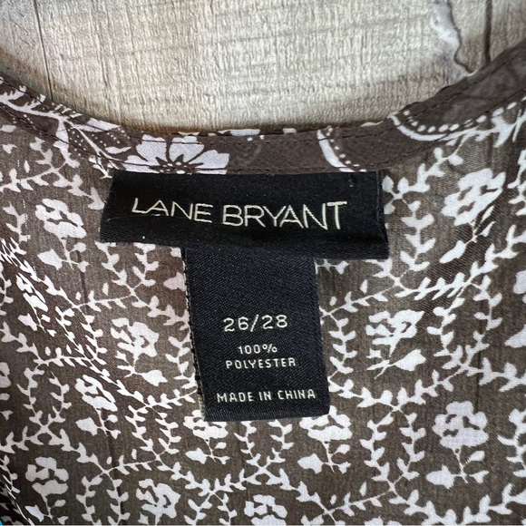 Lane Bryant 26/28 Sheer Floral Top/Coverup Short Cap Sleeves 1/3 Front B… - Picture 10 of 11